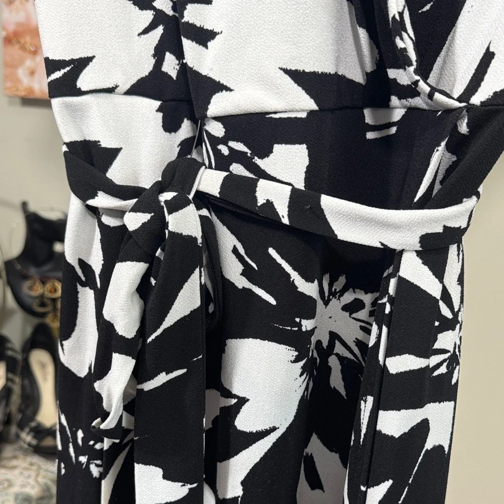 Nine West Black and White Floral Midi Faux Wrap Dress - Picture 5 of 8